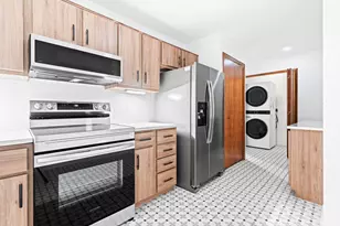 10 Oxford Ct, Dearborn, MI 48124 - Photo 19
