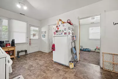 807 Colburn Avenue, Big Rapids, MI 49307 - Photo 7