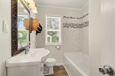 70 Seivour Avenue, Battle Creek, MI 49037 - Photo 11