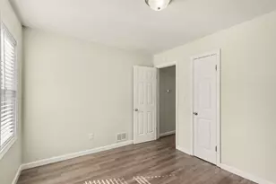 70 Seivour Ave, Battle Creek, MI 49037 - Photo 13