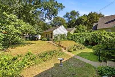 526 Montrose Avenue, Kalamazoo, MI 49008 - Photo 3