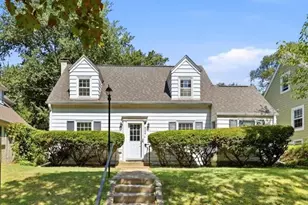 526 Montrose Ave, Kalamazoo, MI 49008 - Photo 1