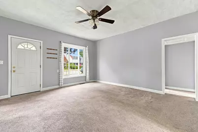 128 Floral Avenue, Plainwell, MI 49080 - Photo 5