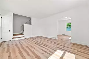 20024 Meyers Rd, Detroit, MI 48235 - Photo 5