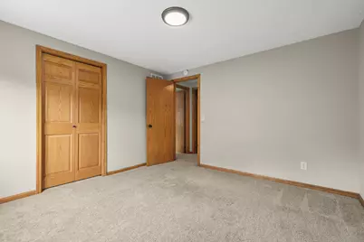 2630 Glencairin Drive NW, Grand Rapids, MI 49504 - Photo 37