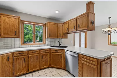 2630 Glencairin Drive NW, Grand Rapids, MI 49504 - Photo 17