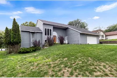 2630 Glencairin Drive NW, Grand Rapids, MI 49504 - Photo 3