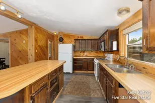 11300 Cedar Lake Rd, Fenwick, MI 48834 - Photo 15