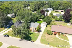 23 E 35th St, Holland, MI 49423 - Photo 7
