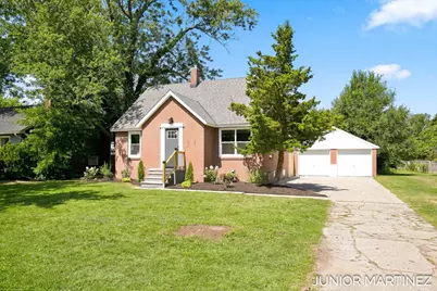 23 E 35th Street, Holland, MI 49423 - Photo 5