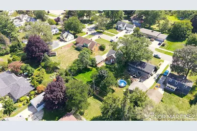 23 E 35th Street, Holland, MI 49423 - Photo 9