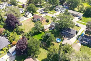 23 E 35th St, Holland, MI 49423 - Photo 9