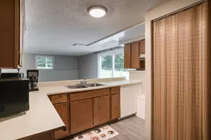 5881 E Hj Ave, Kalamazoo, MI 49048 - Photo 29