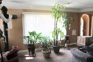 15370 Hartwell St, Detroit, MI 48227 - Photo 9