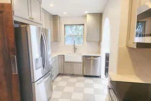 940 Lakeside Dr SE, East Grand Rapids, MI 49506 - Photo 3