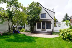 940 Lakeside Dr SE, East Grand Rapids, MI 49506 - Photo 39