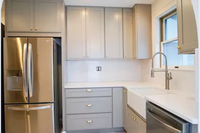 940 Lakeside Drive SE, East Grand Rapids, MI 49506 - Photo 5