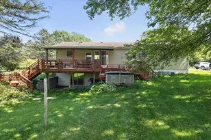 15601 Devonshire, Pinckney, MI 48169 - Photo 23