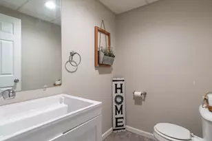7070 Jamaica Ln, Portage, MI 49002 - Photo 25