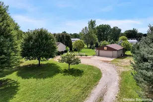 88 E Parmeter Rd, Ionia, MI 48846 - Photo 23