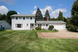 154 Jennings Rd, Battle Creek, MI 49015 - Photo 1