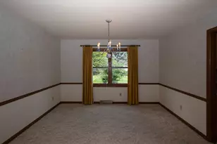 154 Jennings Rd, Battle Creek, MI 49015 - Photo 9