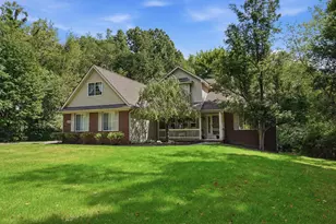 3431 Eagle Valley Ct, Howell, MI 48843 - Photo 3