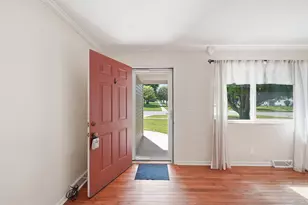 904 N Union St, Tecumseh, MI 49286 - Photo 5