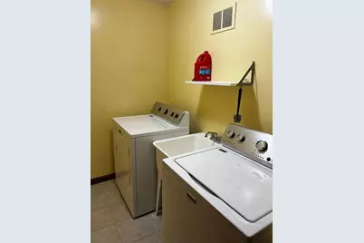 11816 Highridge Drive, Pinckney, MI 48169 - Photo 19