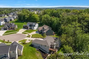 1835 Gloryfield Dr SW, Byron Center, MI 49315 - Photo 27