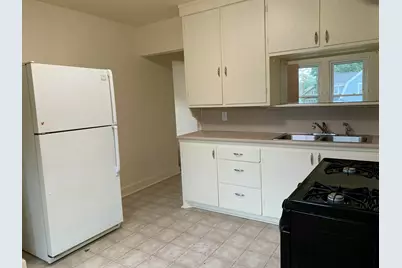 111 E Grand Avenue, Muskegon, MI 49442 - Photo 7