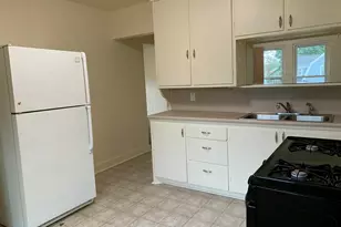 111 E Grand Ave, Muskegon, MI 49442 - Photo 7