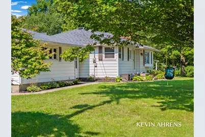 2414 Barry Street, Hudsonville, MI 49426 - Photo 9