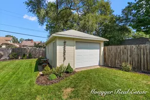 1219 Hudson St SW, Wyoming, MI 49509 - Photo 9