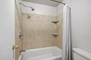 19372 Malvern Ct, Northville, MI 48167 - Photo 19