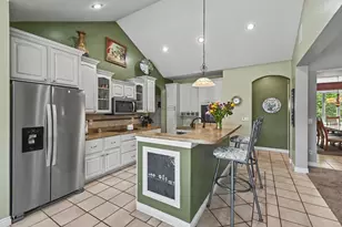 7484 Shotsilk Dr, Jackson, MI 49201 - Photo 11