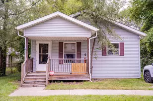 227 Cornelia St, Benton Harbor, MI 49022 - Photo 1