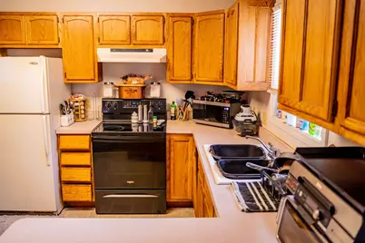 227 Cornelia Street, Benton Harbor, MI 49022 - Photo 17