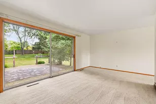 336 Lakeshore Dr, Battle Creek, MI 49015 - Photo 11