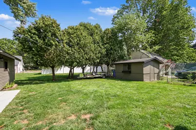 1214 Oakleigh Avenue NW, Grand Rapids, MI 49504 - Photo 25