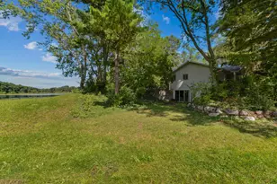 1560 S Hillsdale Rd, Hillsdale, MI 49242 - Photo 7
