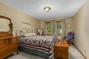 2603 Golfbury Dr SW, Wyoming, MI 49519 - Photo 11