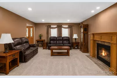2603 Golfbury Drive SW, Wyoming, MI 49519 - Photo 3