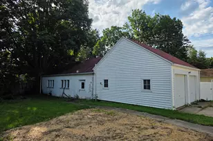 224 N Clinton St, Charlotte, MI 48813 - Photo 23