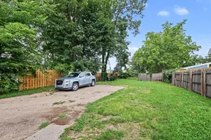 425 Adams St SE, Grand Rapids, MI 49507 - Photo 43