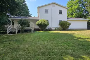 819 Elm St, Manistee, MI 49660 - Photo 65