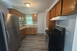 1735 Meadow Ln, Inkster, MI 48141 - Photo 7