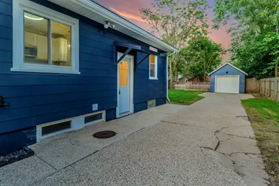 2416 Woodward Avenue SW, Wyoming, MI 49509 - Photo 29