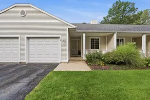 14 W Scotts Dr, Holland, MI 49424 - Photo 1
