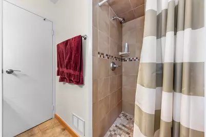 605 Watersedge Drive, Ann Arbor, MI 48105 - Photo 27